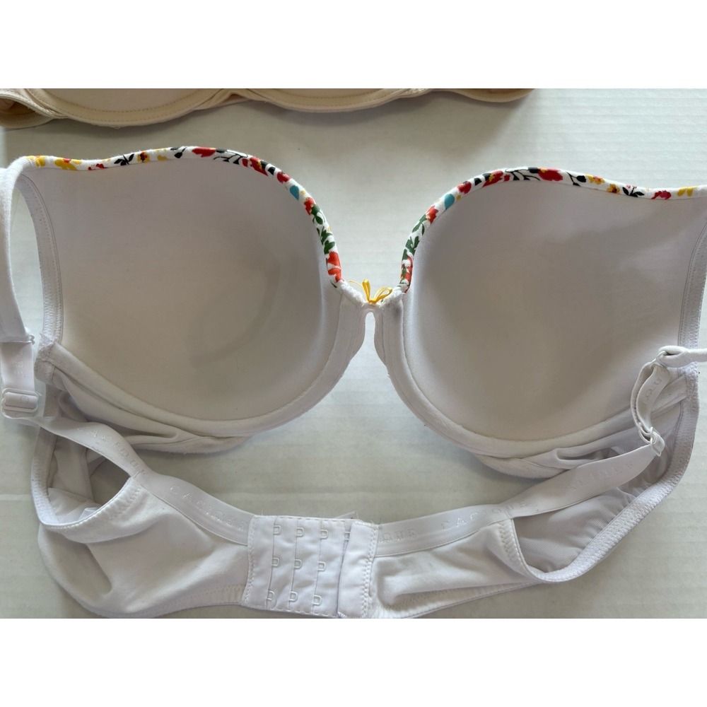 Lot of 3 Cacique Lane Bryant T-Shirt Bras 42C Nude White Floral Underwire - Picture 5 of 16